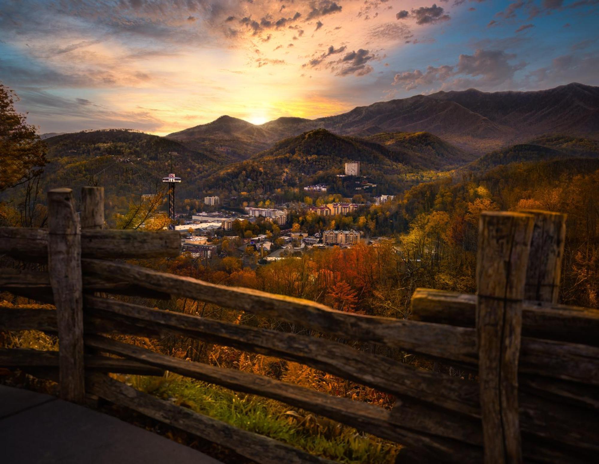Smoky Mountain Gem Villa Gatlinburg Ngoại thất bức ảnh